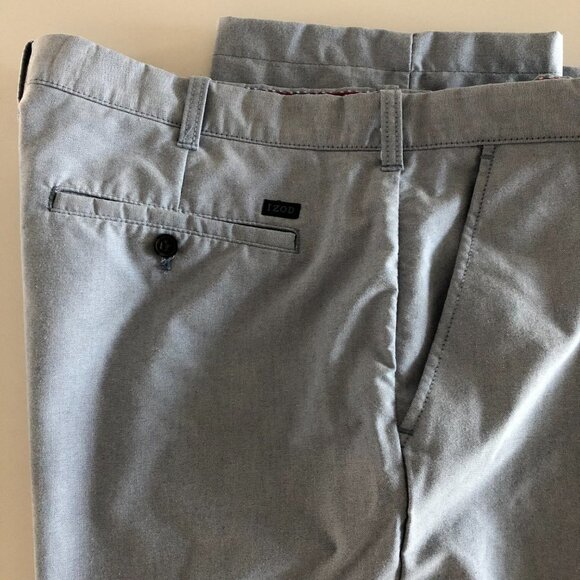IZOD Golf Casual Activewear Straight Leg Flat Front Pants in Blue Size 40 x 29 - Picture 5 of 12
